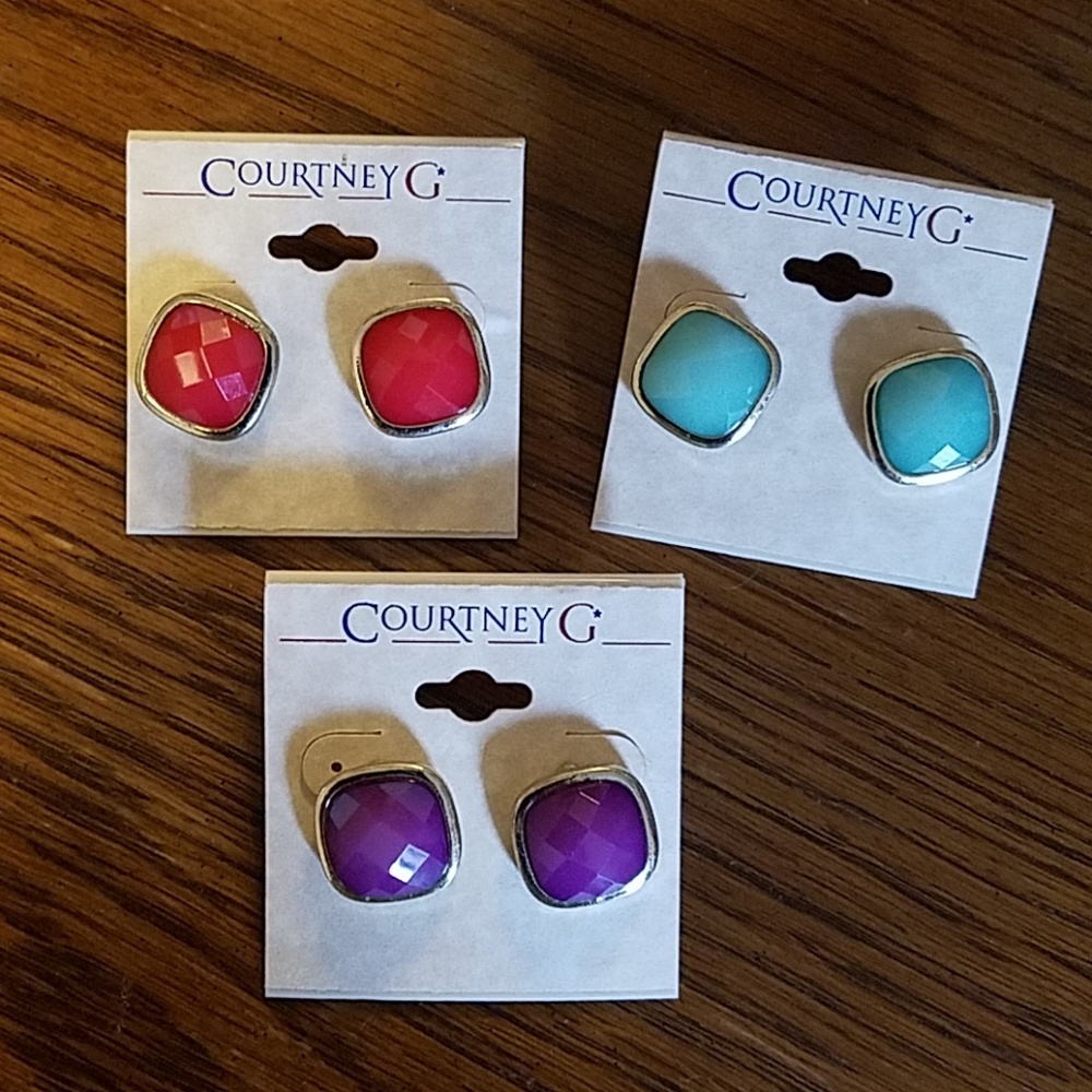 Courtney G. Earrings